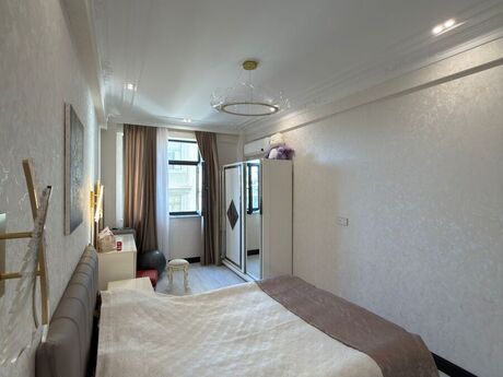 3-комнатная квартира, 95 м², Şah İsmayıl Xətai: 345 000 ₼ 2