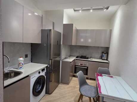 Kirayə 3 otaqlı mənzil, 101 m², 28 May: 1 250 ₼/ay 2