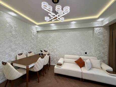 3 otaqlı mənzil, 80 m², Neftçilər: 267 000 ₼ 2