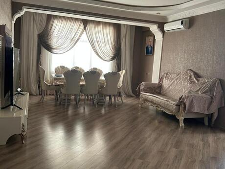 4 otaqlı mənzil, 180 m², 7-ci mikrorayon: 550 000 ₼ 2