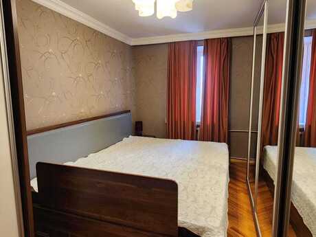 2-room apartment for rent, 77 m², 28 May: 900 ₼/mo 2