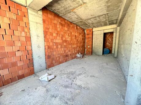2-комнатная квартира, 90 м², İnşaatçılar: 177 000 ₼ 5