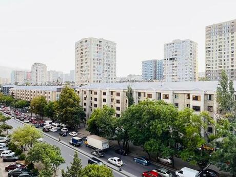 4 otaqlı mənzil, 180 m², İnşaatçılar: 420 000 ₼ 3