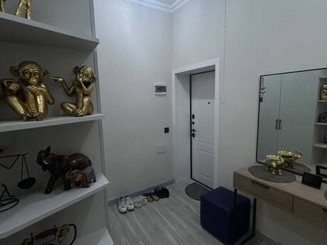 3-комнатная квартира, 112 м², Həzi Aslanov: 268 000 ₼ 2