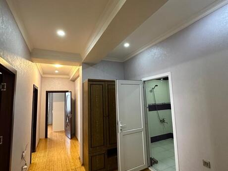 2-room apartment for rent, 90 m², 20 Yanvar: 750 ₼/mo 3