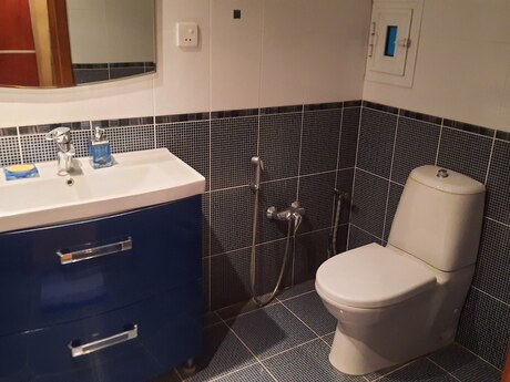 Kirayə 2 otaqlı mənzil, 85 m², İnşaatçılar: 750 ₼/ay 4