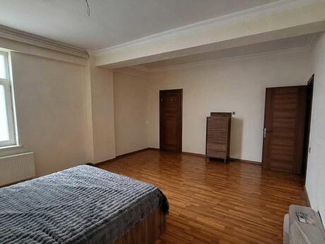 4-room apartment, 150 m², Məmmədli: 220 000 ₼ 2