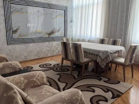Kirayə 3 otaqlı mənzil, 100 m², Nizami: 1 150 ₼/ay 2