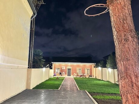 8 otaqlı həyət evi, 286 m², Bakıxanov: 270 000 ₼ 2