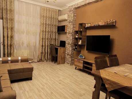 Elan №6444545 - Bakı, İnşaatçılar m., 2 otaqlı, 56 m², 17/22 mərtəbə