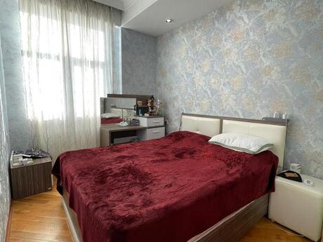 3-комнатная квартира, 98 м², Xalqlar Dostluğu: 250 000 ₼ 3