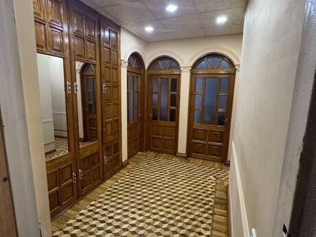 3 Azadlıq Prospekti