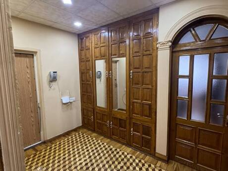 3-room apartment, 65,2 m², Azadlıq Prospekti: 250 000 ₼ 5