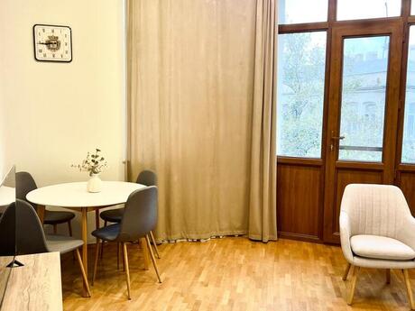 Kirayə 2 otaqlı mənzil, 70 m², Sahil: 1 200 ₼/ay 4
