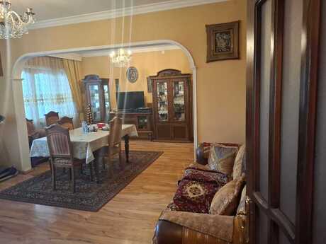 Elan №6444702 - Bakı, Azadlıq Prospekti m., 5 otaqlı, 120 m², 8/9 mərtəbə
