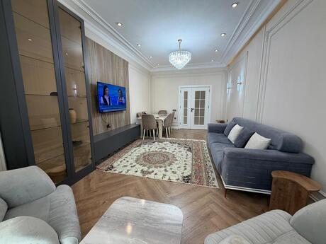 4 otaqlı mənzil, 131 m², Xətai: 289 000 ₼ 3