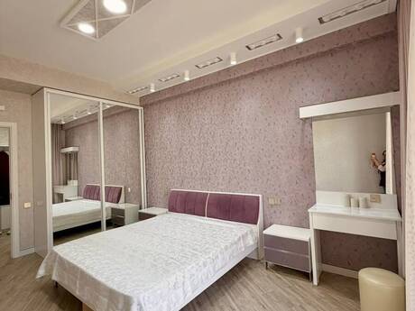 2-room apartment for rent, 104 m², Ağ şəhər: 1 500 ₼/mo 4