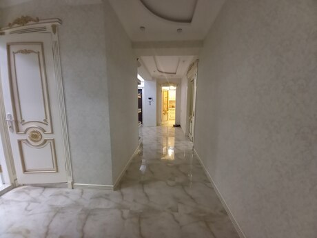 3-room apartment, 150 m², 20 Yanvar: 395 000 ₼ 2