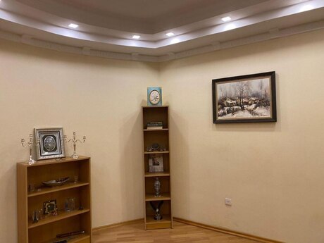 Kirayə 2 otaqlı mənzil, 100 m², Elmlər Akademiyası: 1 000 ₼/ay 2