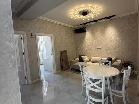 Elan №6444837 - Bakı, Binəqədi q., 3 otaqlı, 47 m², 2/5 mərtəbə