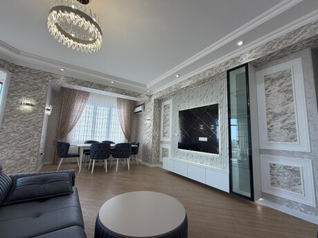 3 otaq · 138 m² · 12/16 mərtəbə, 28 May