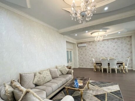 Kirayə 3 otaqlı mənzil, 130 m², Ağ şəhər: 1 998 ₼/ay 2