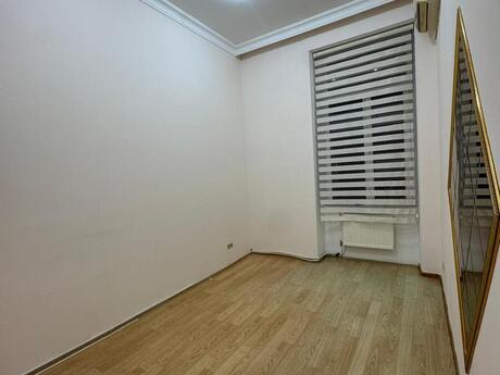 Kirayə 5 otaqlı mənzil, 140 m², İçəri Şəhər: 2 300 ₼/ay 4
