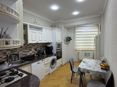 3 otaqlı mənzil, 118 m², Neftçilər: 310 000 ₼ 3