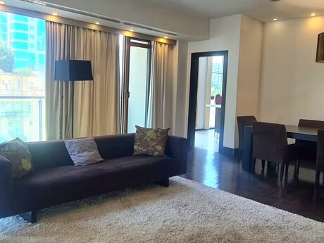 5-room apartment for rent, 200 m², İçəri Şəhər: 3 500 ₼/mo 3