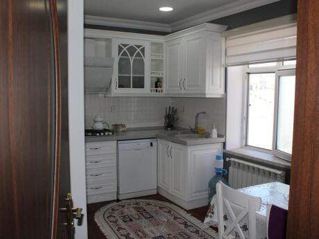 6 otaqlı həyət evi, 180 m², Binə: 84 000 ₼ 3