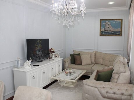 6 otaqlı həyət evi, 180 m², Binə: 84 000 ₼ 2