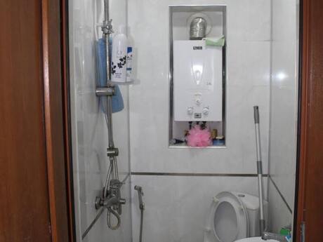 6 otaqlı həyət evi, 180 m², Binə: 84 000 ₼ 4