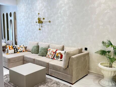 2-room apartment, 65 m², Nakhchivani Residence: 305 000 ₼ 5