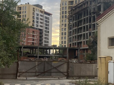3 rooms · 136 m² · floor 4/16, Qara Qarayev