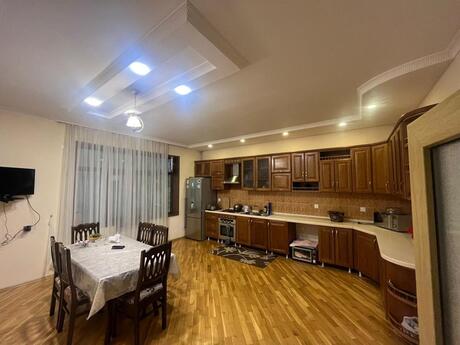 6 otaqlı həyət evi, 240 m², Bakıxanov: 350 000 ₼ 4