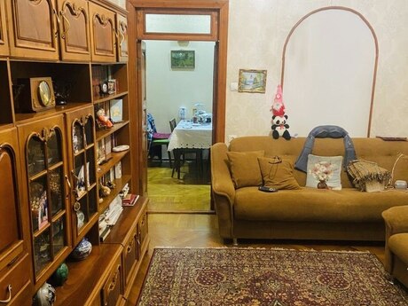 3 otaqlı mənzil, 60 m², 28 May: 240 000 ₼ 3
