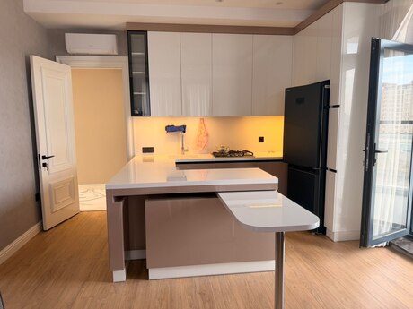 3-room apartment for rent, 90 m², Lake City: 1 000 ₼/mo 2