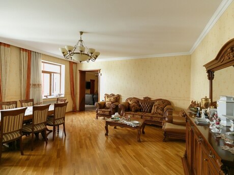 8 otaqlı həyət evi, 630 m², Gənclik: 2 500 000 ₼ 3