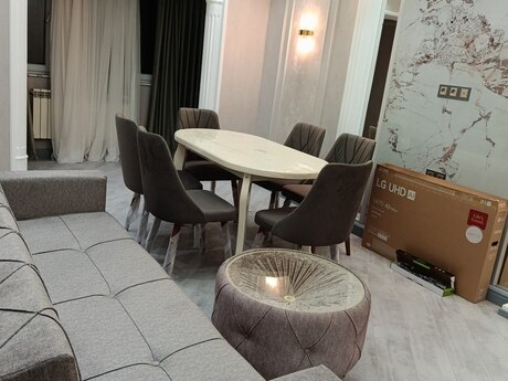 Kirayə 3 otaqlı mənzil, 74 m², Xalqlar Dostluğu: 250 ₼/ay 3