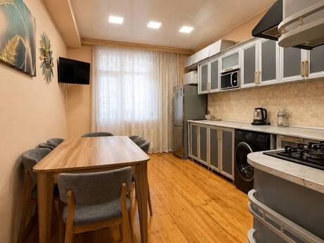 3 otaqlı mənzil, 130 m², Həzi Aslanov: 260 000 ₼ 5