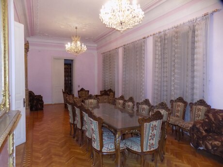 4-room apartment, 180 m², İçəri Şəhər: 630 000 ₼ 4