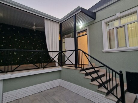 3 otaqlı həyət evi, 80 m², Zabrat: 97 000 ₼ 2