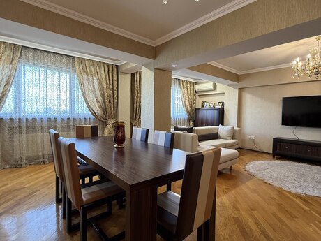 5-комнатная квартира, 190 м², Nəsimi: 360 000 ₼ 5