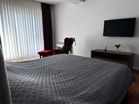 Kirayə 3 otaqlı mənzil, 135 m², Şah İsmayıl Xətai: 2 500 ₼/ay 4