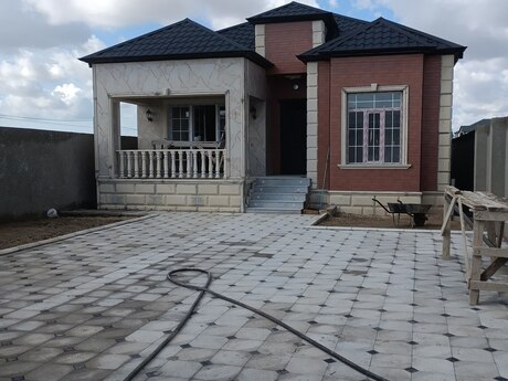 4 otaqlı həyət evi, 130 m², Binə: 175 000 ₼ 2
