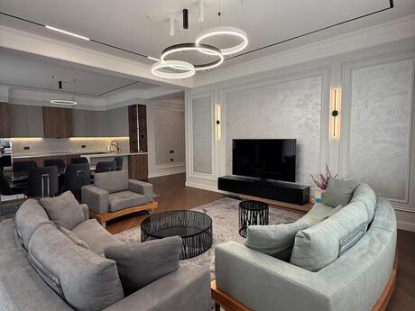 Kirayə 3 otaqlı mənzil, 163 m², Ağ şəhər: 4 000 ₼/ay 3