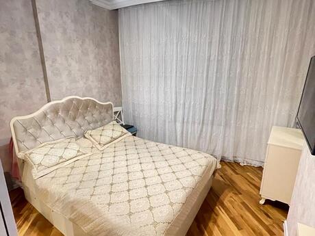 Объявление №6445450 - Баку, м. Элмляр Академиясы, 3-комн., 75 м², 3/16 этаж