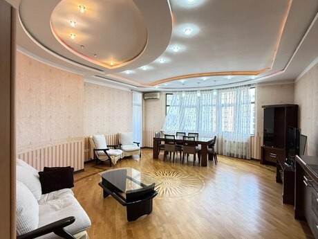 Kirayə 3 otaqlı mənzil, 165 m², Nəsimi: 1 300 ₼/ay 2