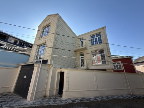 5 otaqlı həyət evi, 200 m², Masazır: 145 000 ₼ 2