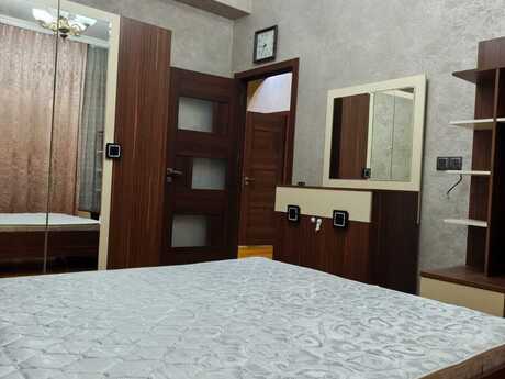 Аренда: 3-комнатная квартира, 110 м², Qara Qarayev: 1 000 ₼/мес 2
